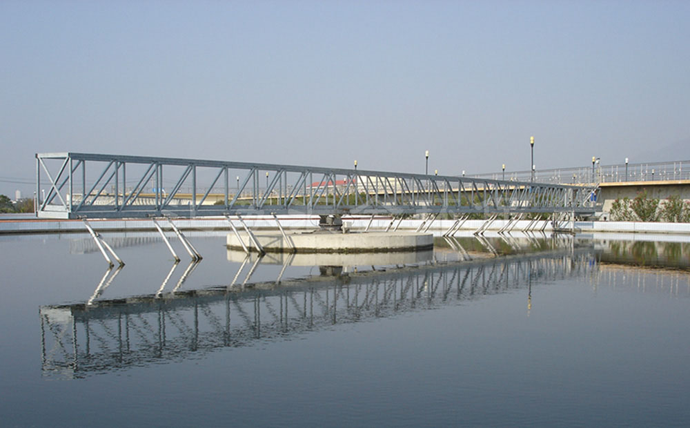 匯金環(huán)保中心（周邊）傳動(dòng)刮泥機(jī)的效果